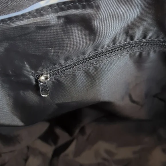 Disney Mickey and Friends Tote Bag Brand New - Picture 4 of 16